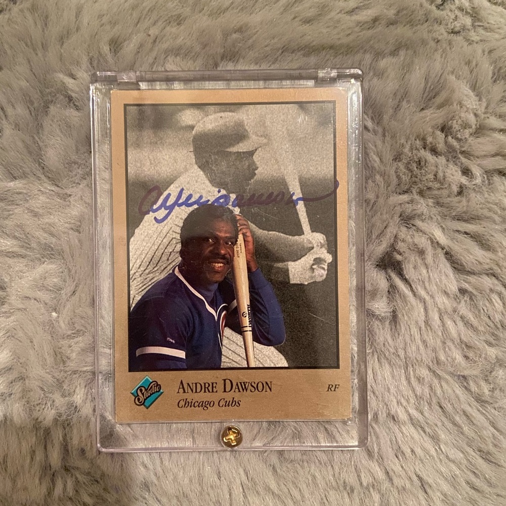 Andre Dawson Autographed Card (MISC10)